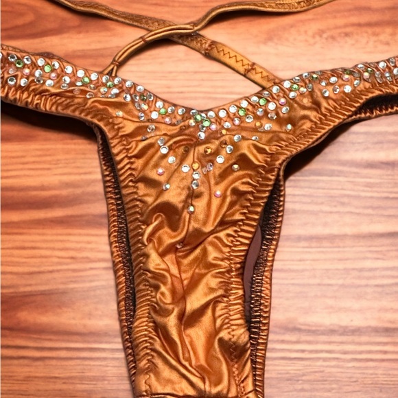 Physique or figure show suit - Picture 3 of 6